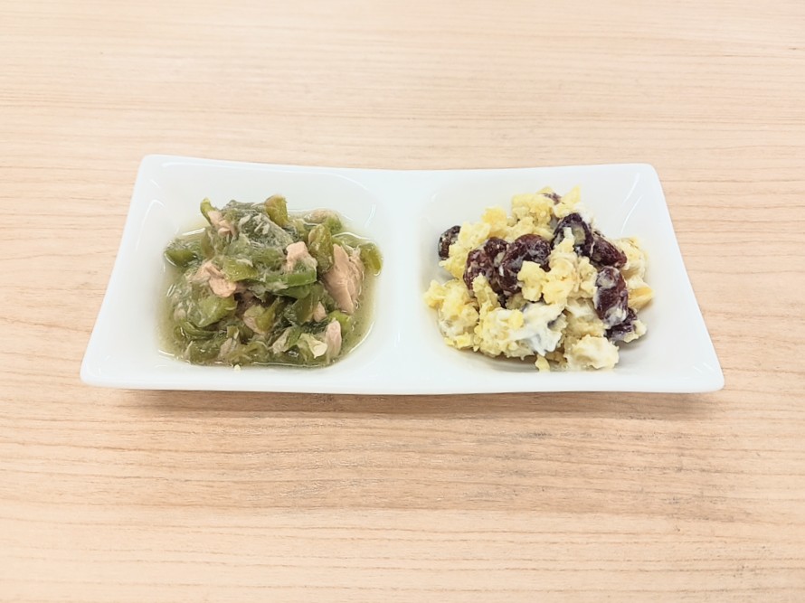 朝食