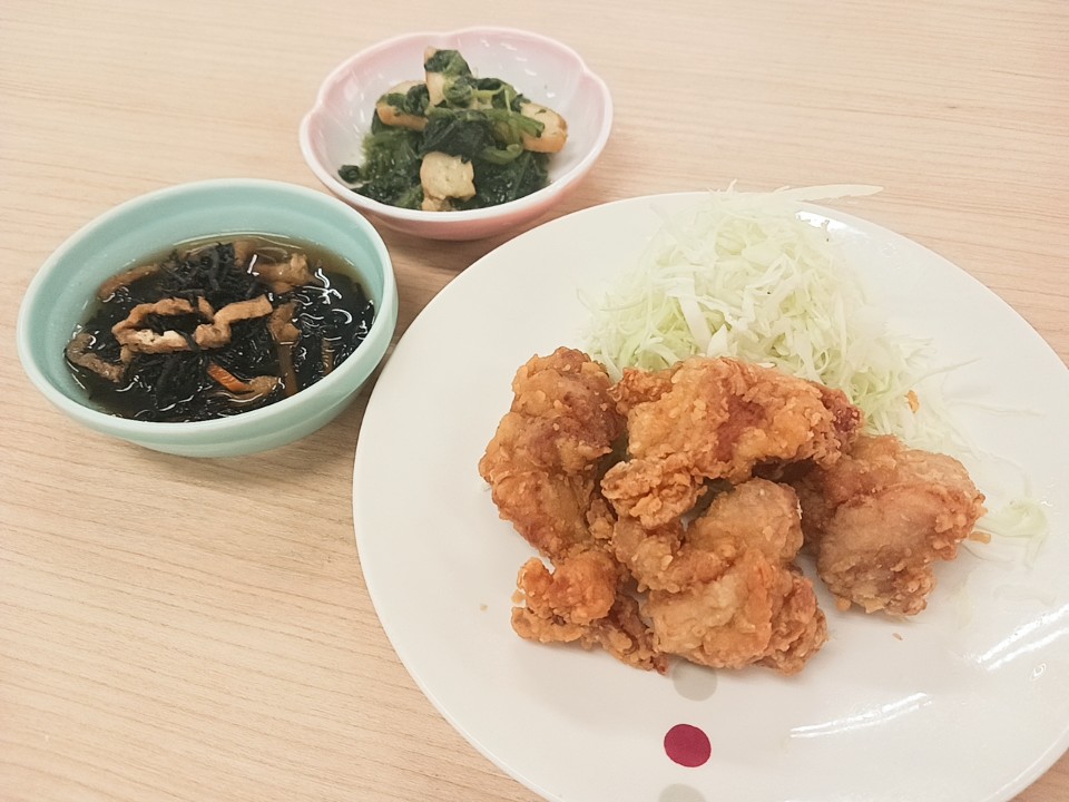昼食