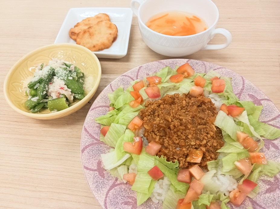昼食