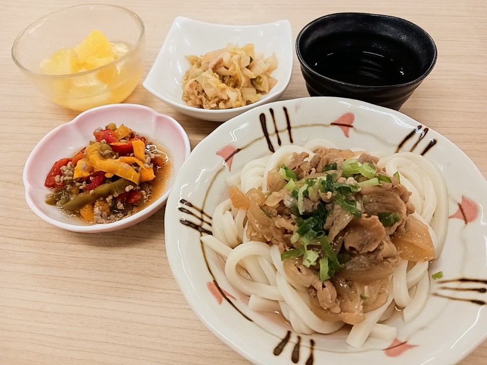 昼食
