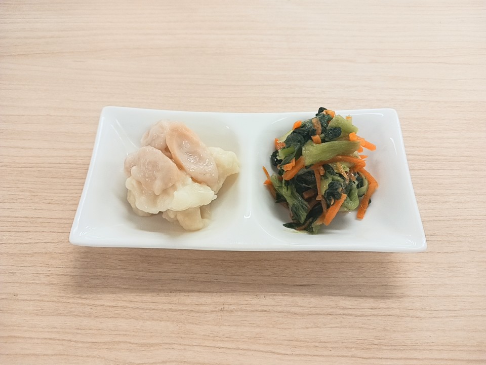 朝食