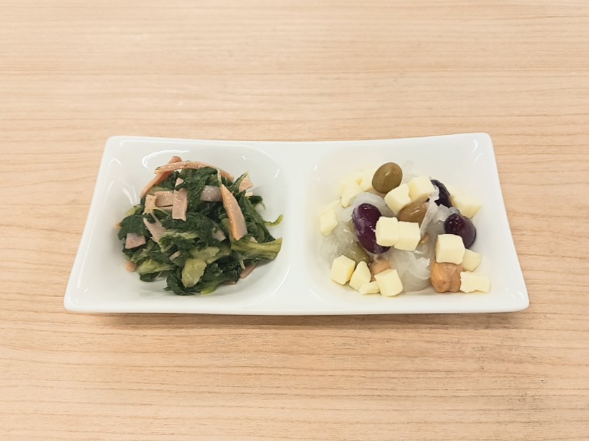 朝食