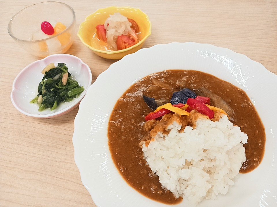 昼食