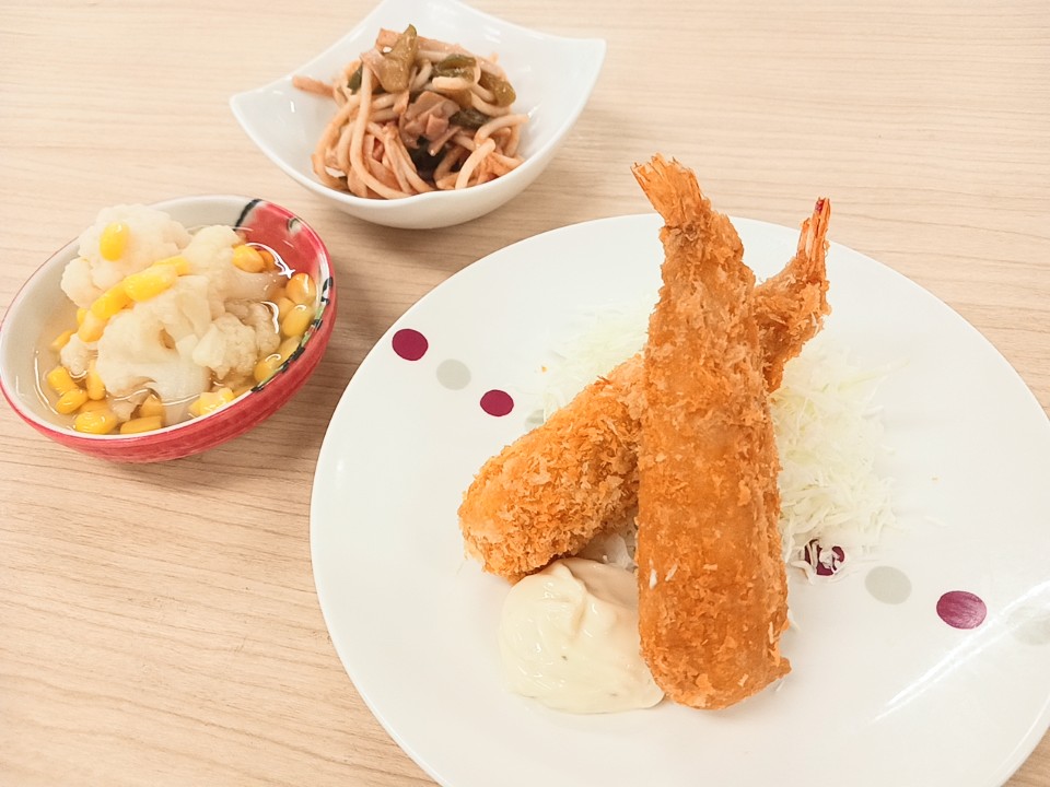 昼食