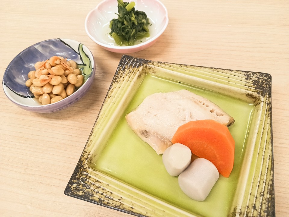 昼食
