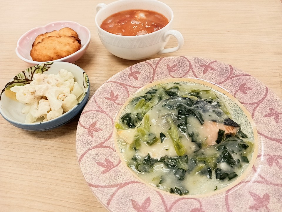 昼食