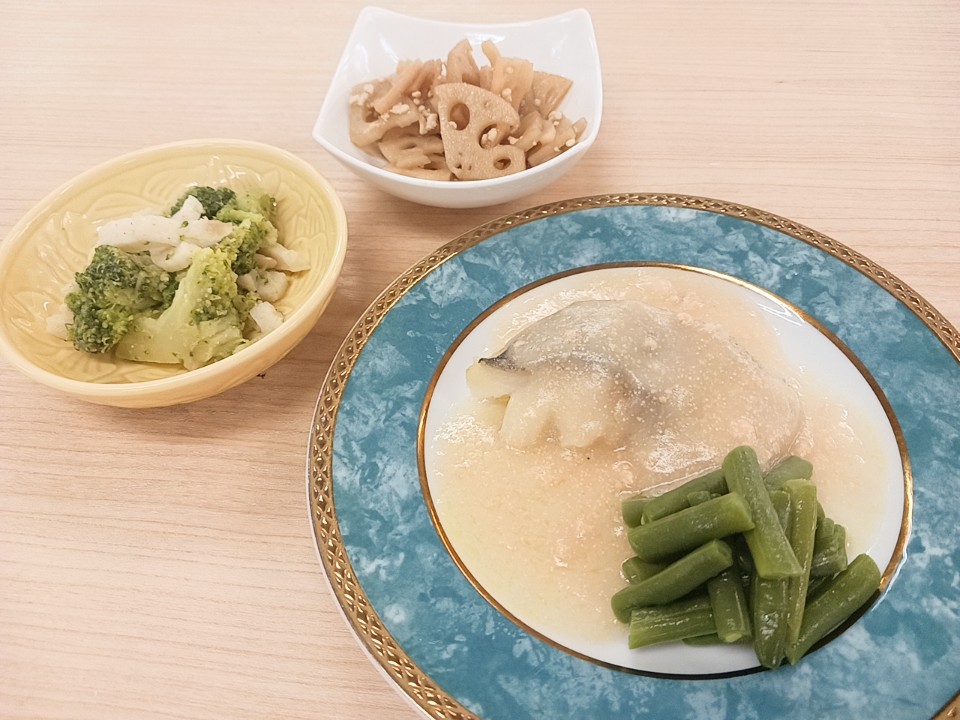 昼食