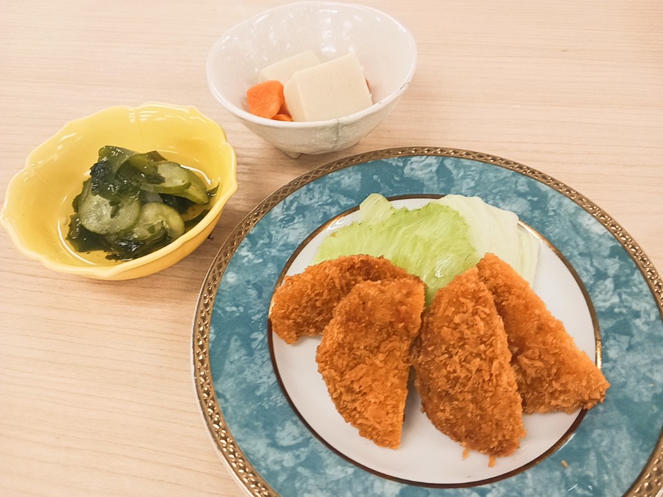 昼食