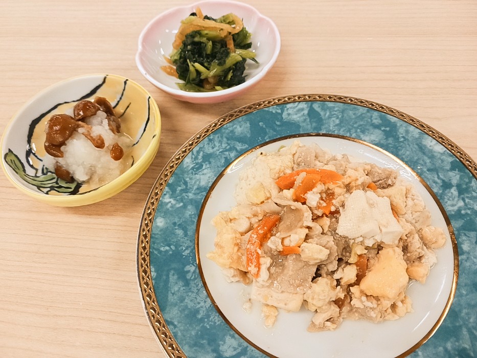昼食