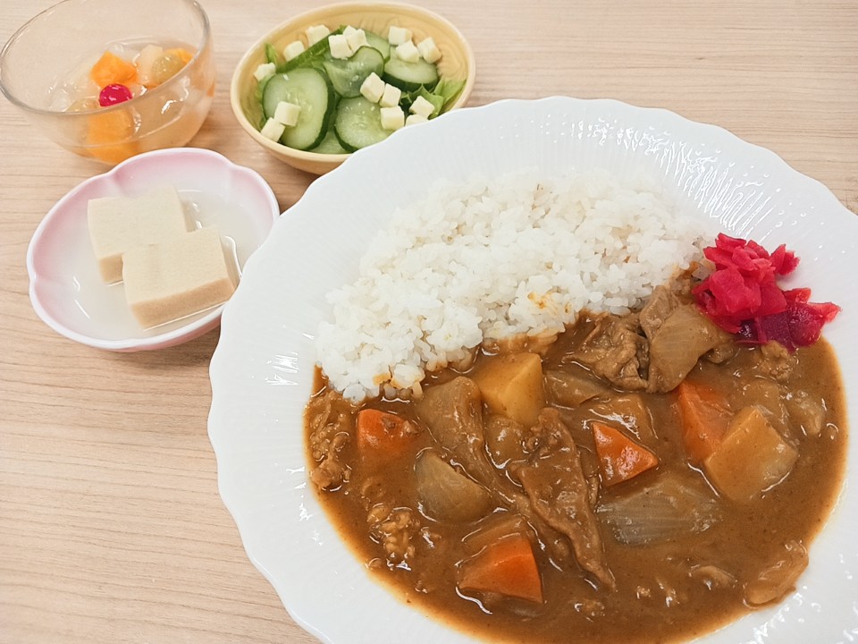昼食