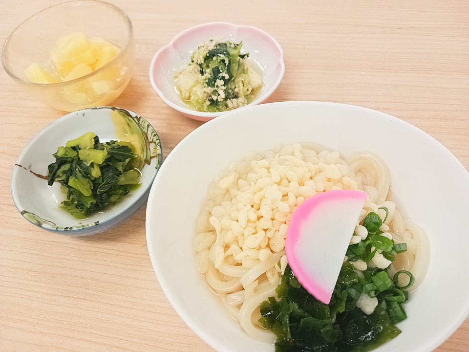 昼食