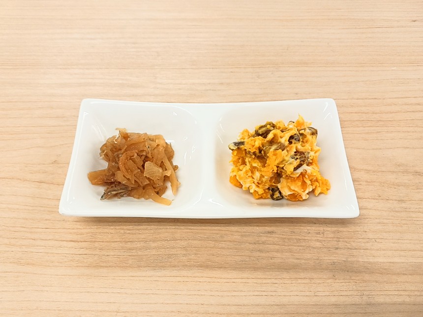 朝食