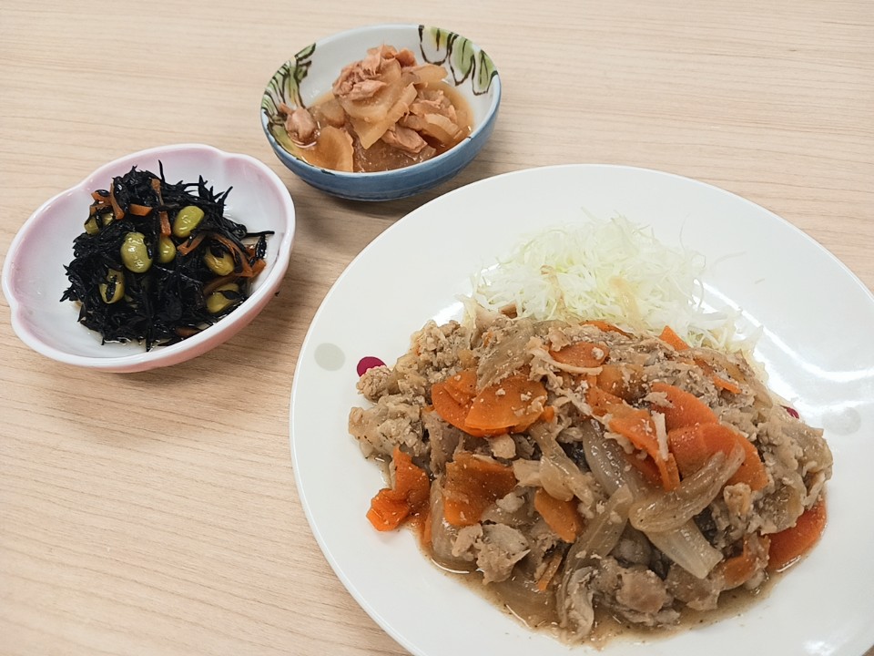 昼食