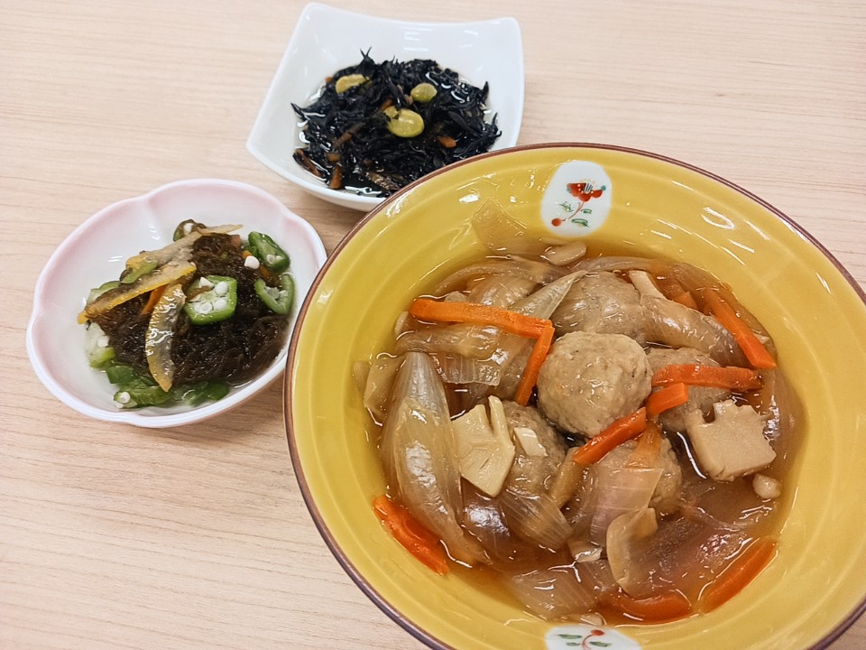 昼食