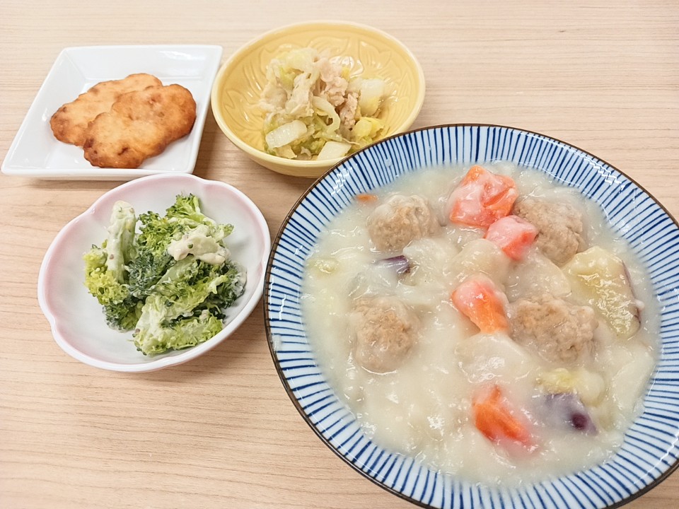 昼食