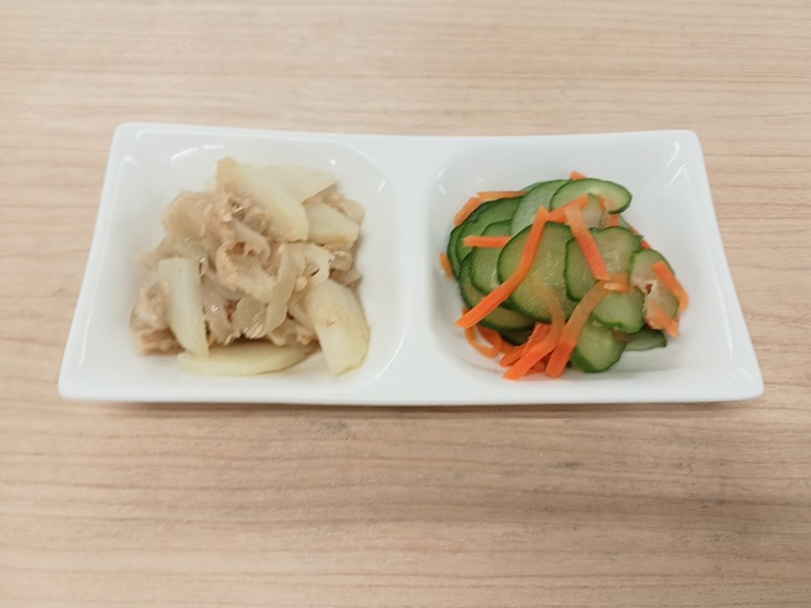 朝食