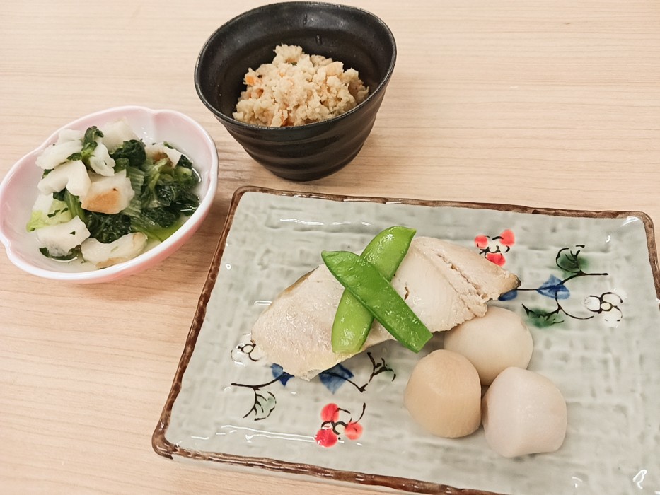 昼食