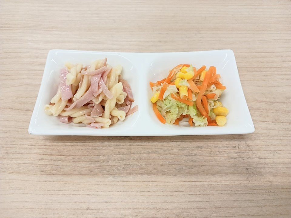 朝食