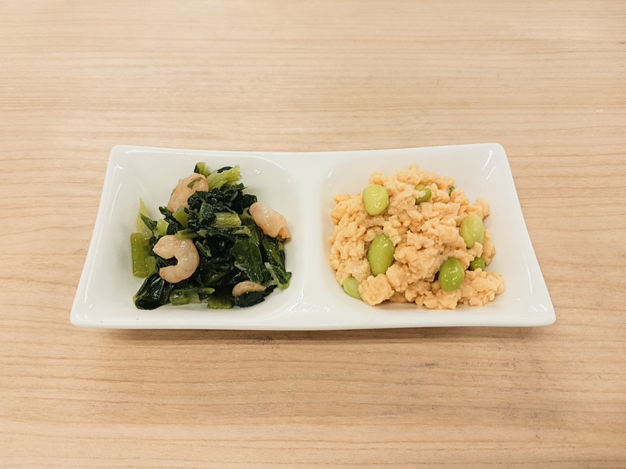 朝食