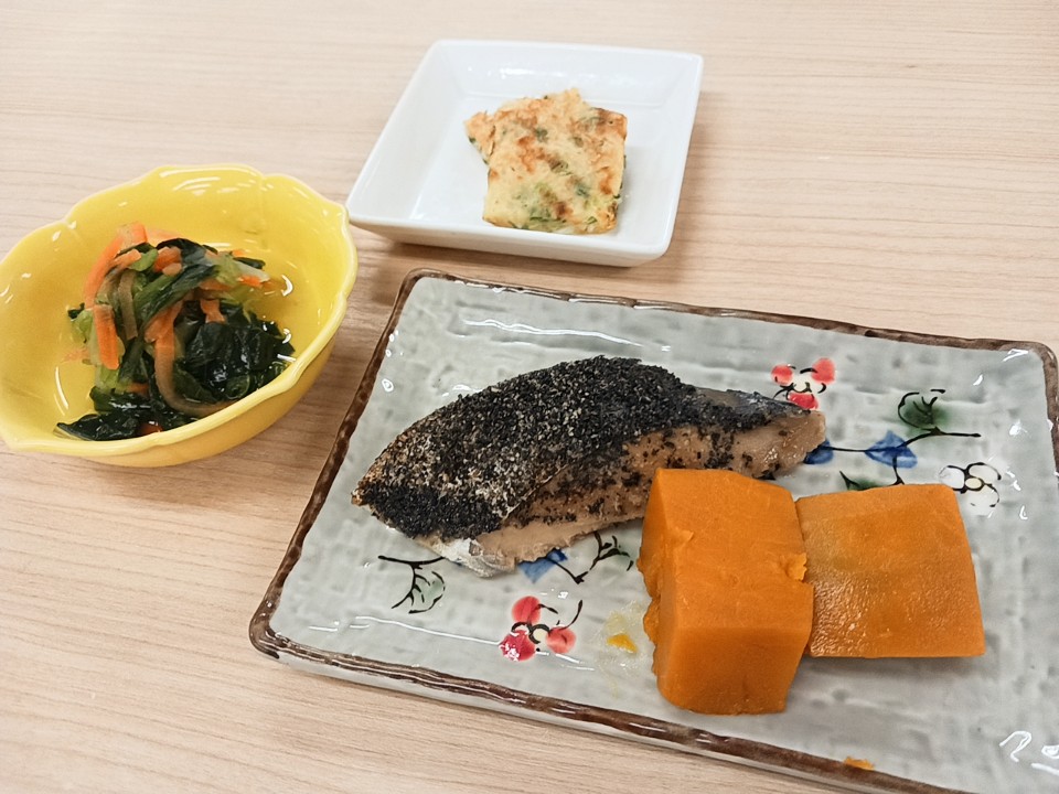 昼食