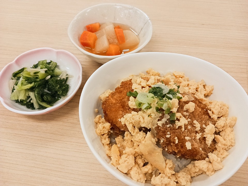 昼食