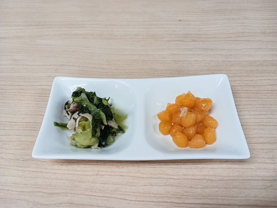 朝食