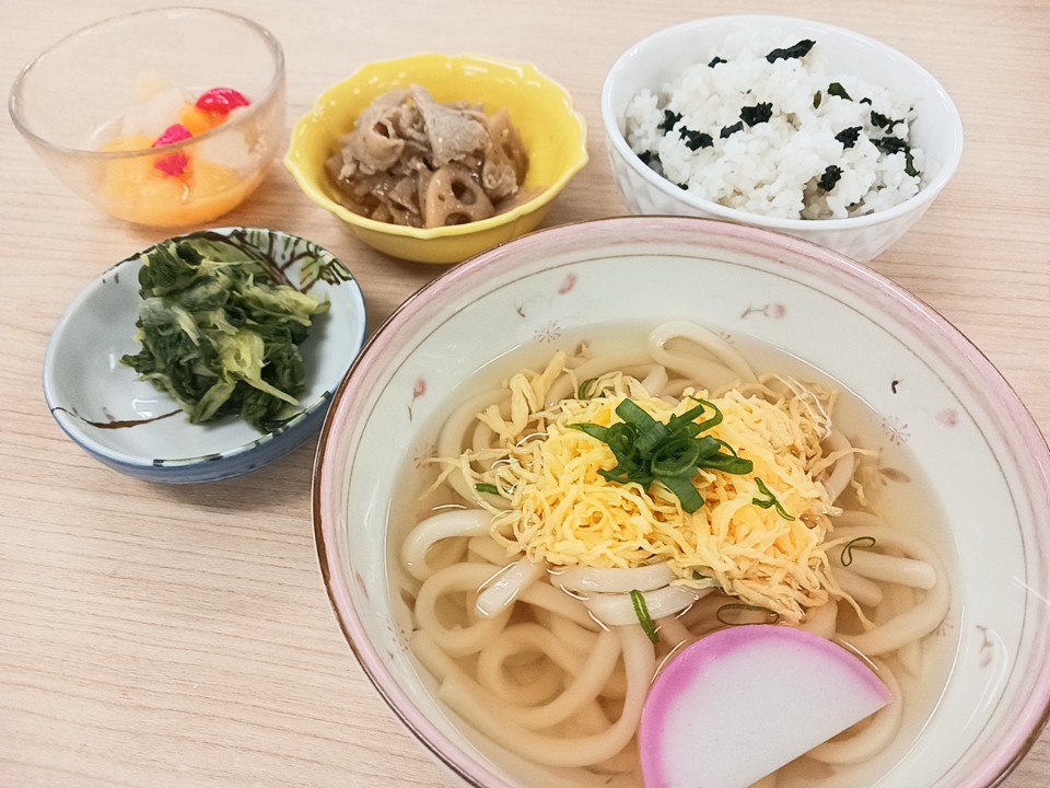 昼食