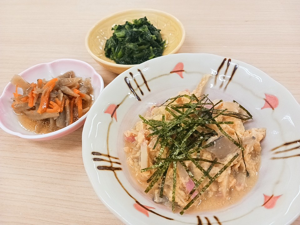 昼食