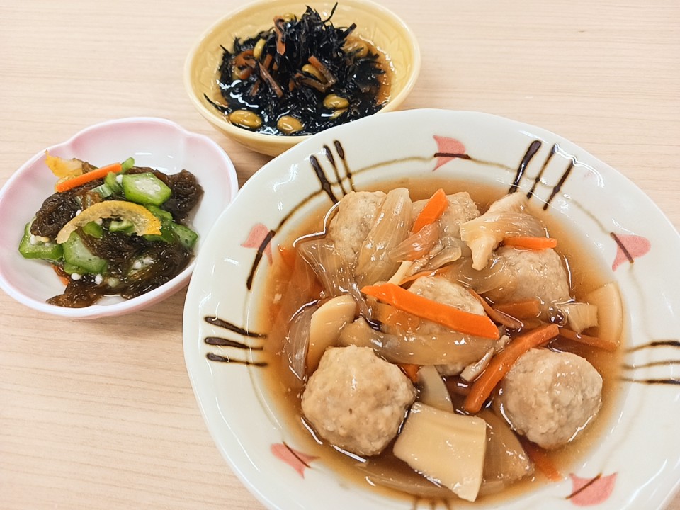 昼食