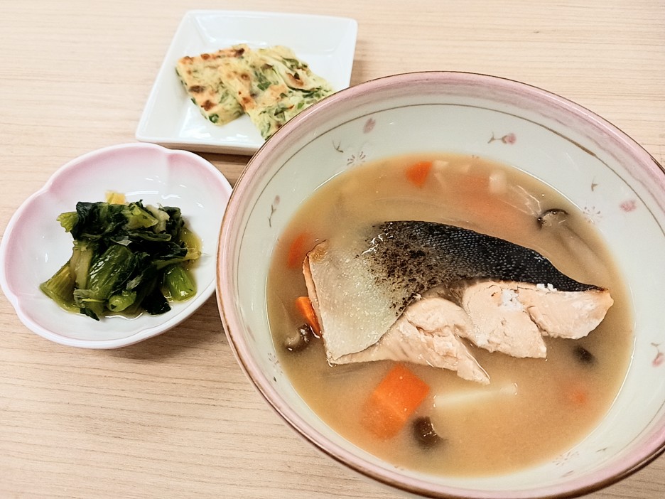 昼食