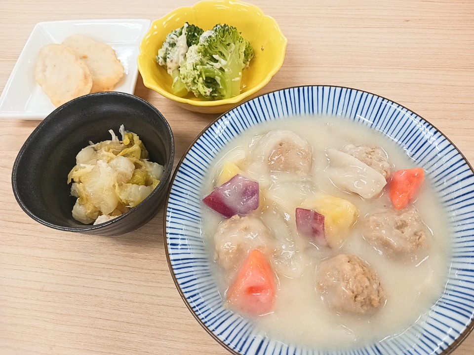 昼食