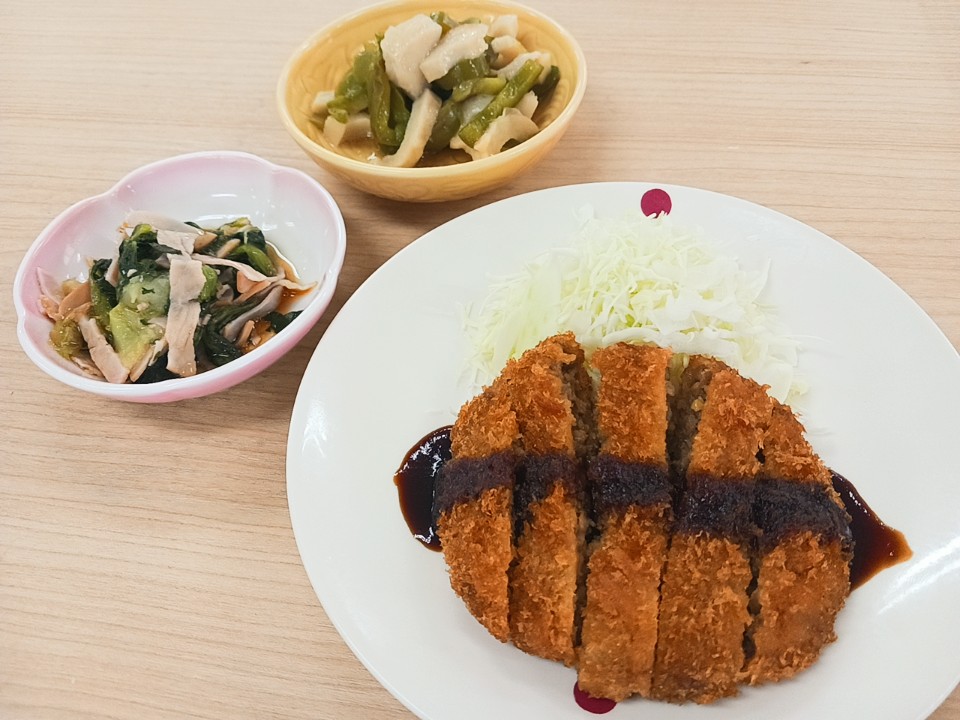 昼食