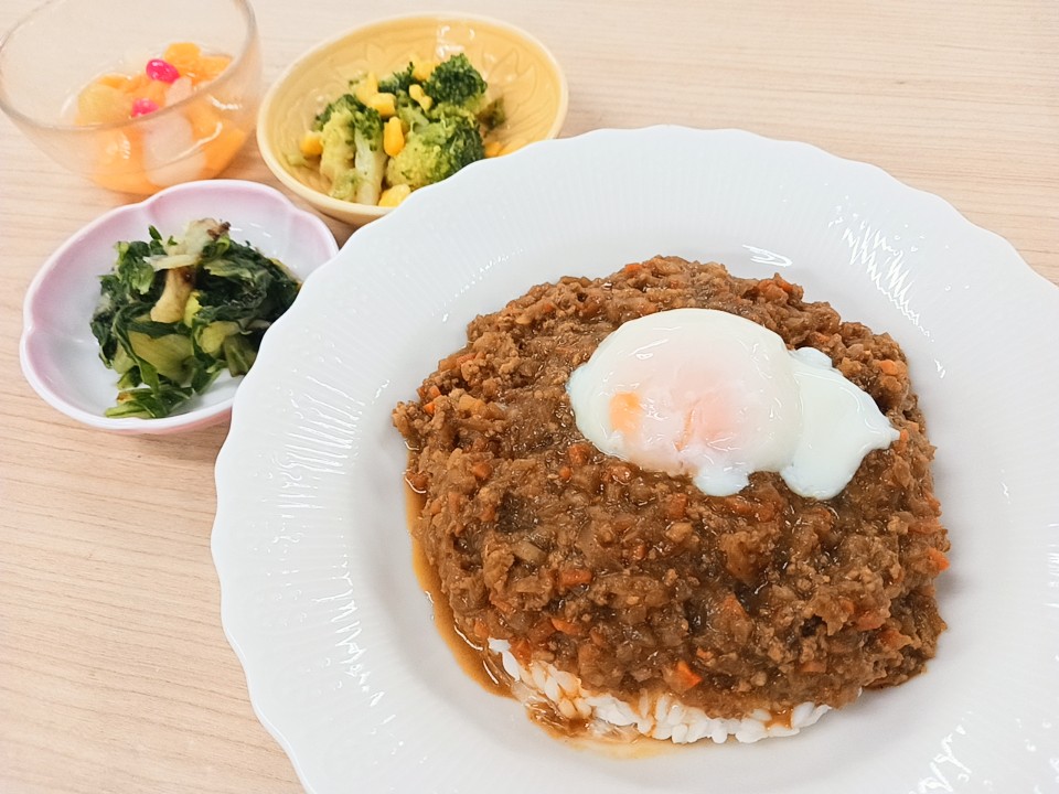 昼食