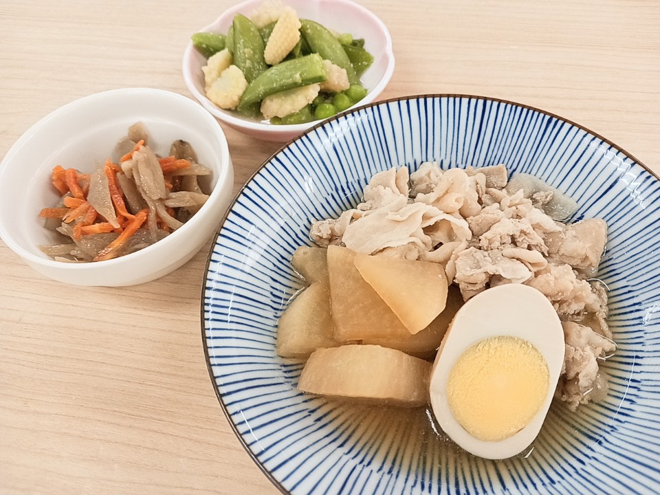 昼食