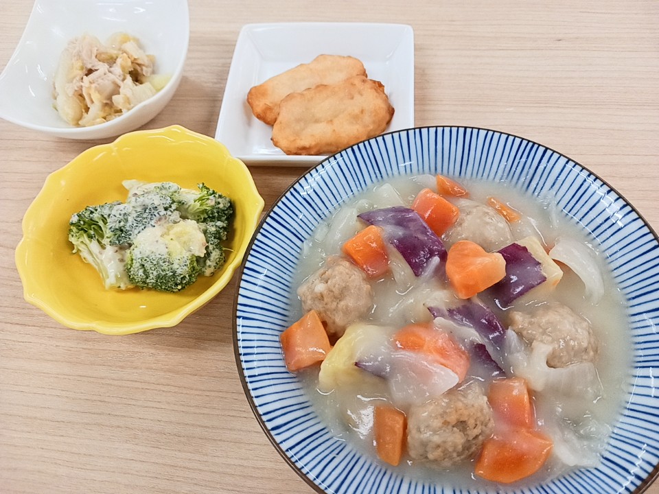 昼食