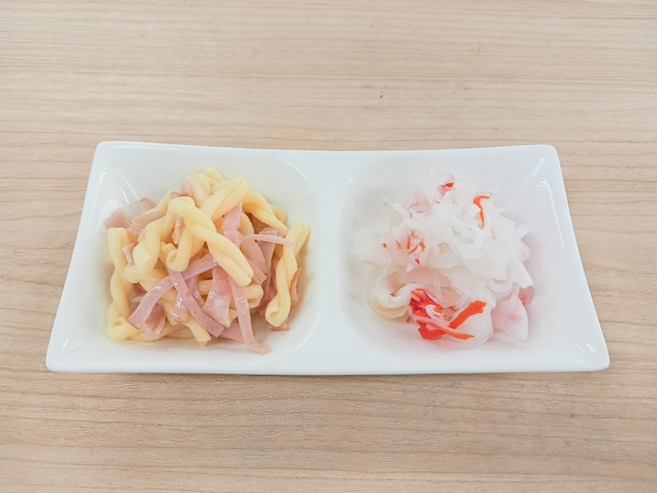 朝食