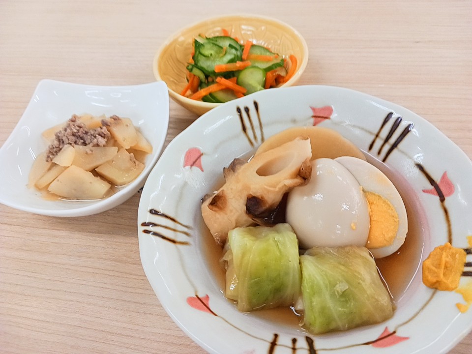 昼食