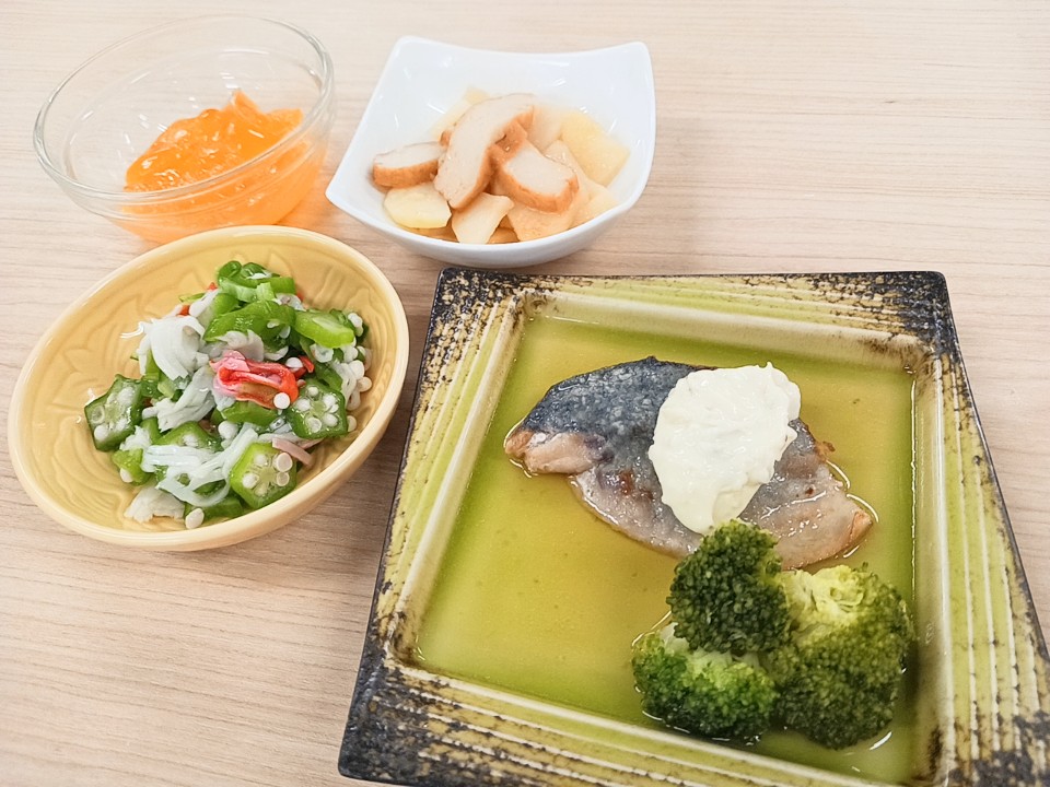 2025年5月25日献立