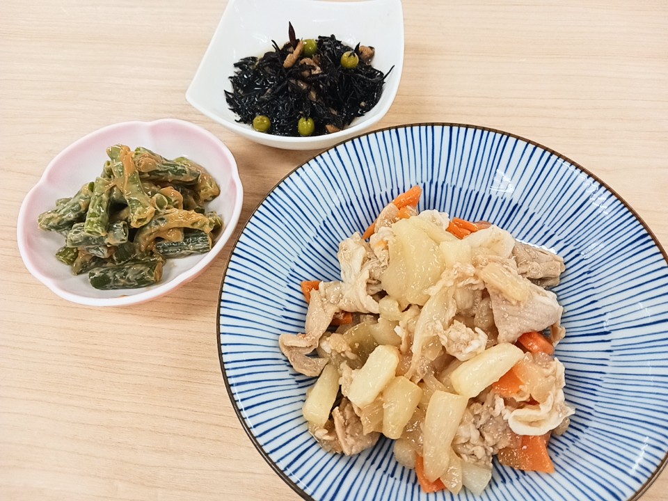 昼食