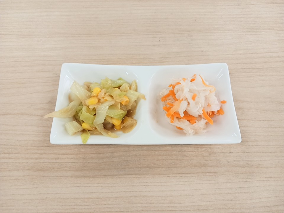 朝食