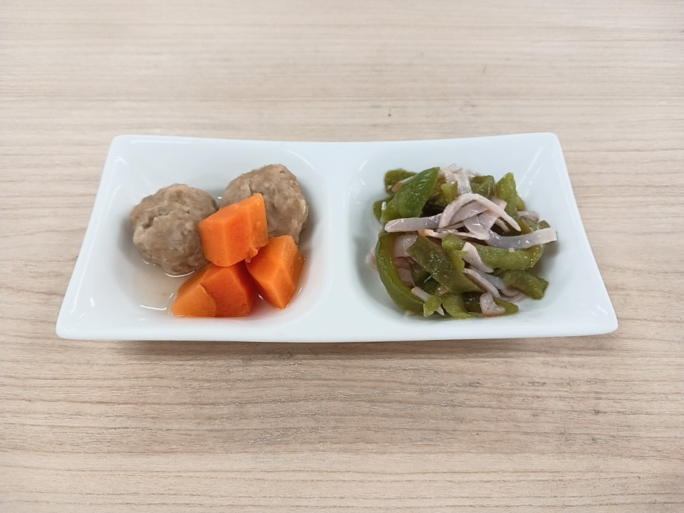 朝食