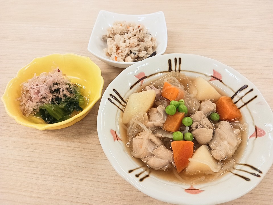昼食