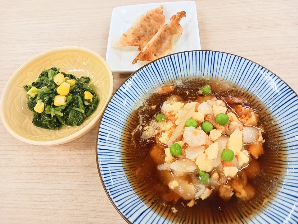 昼食