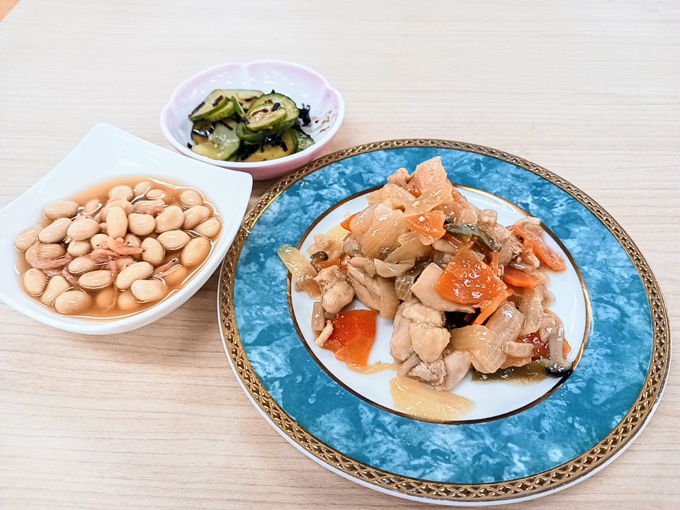 昼食
