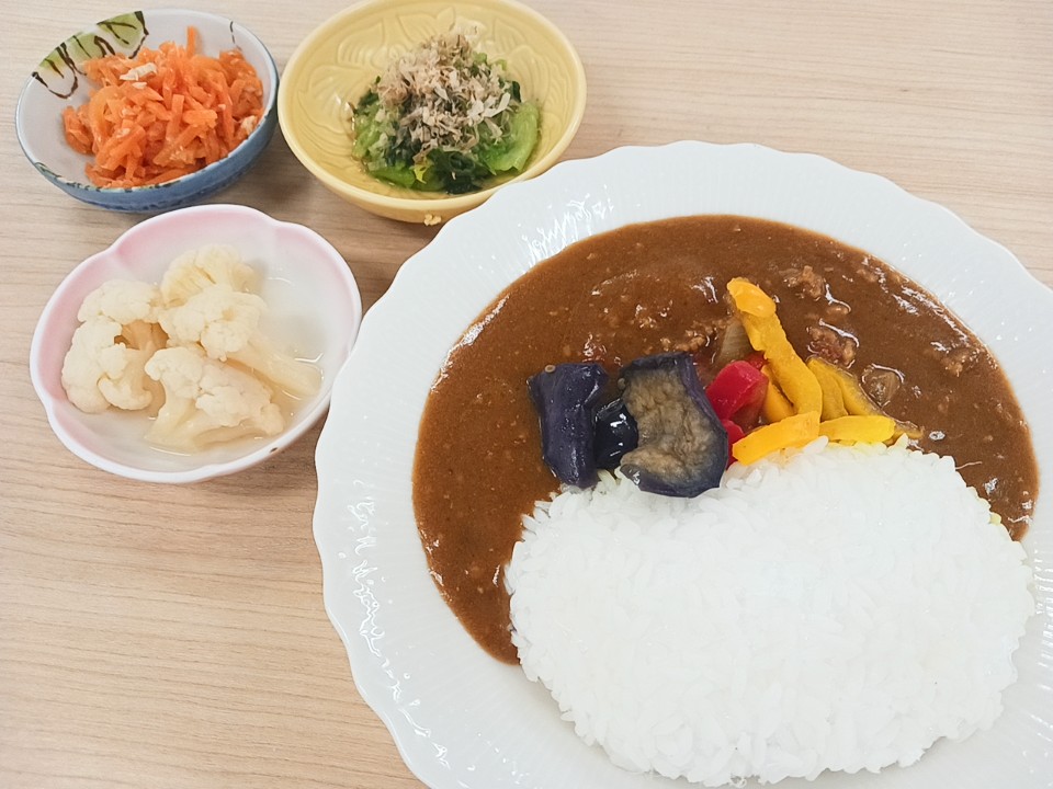 昼食