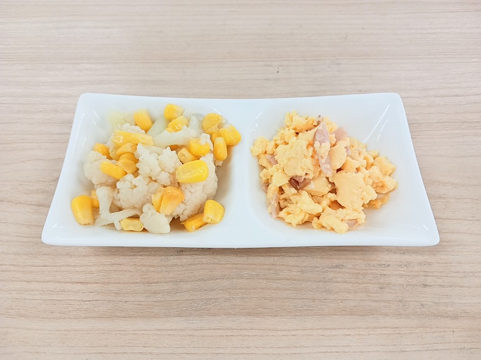 朝食