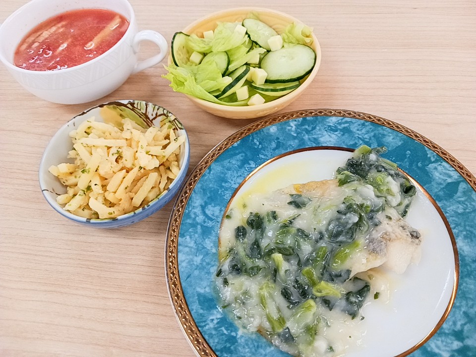 昼食