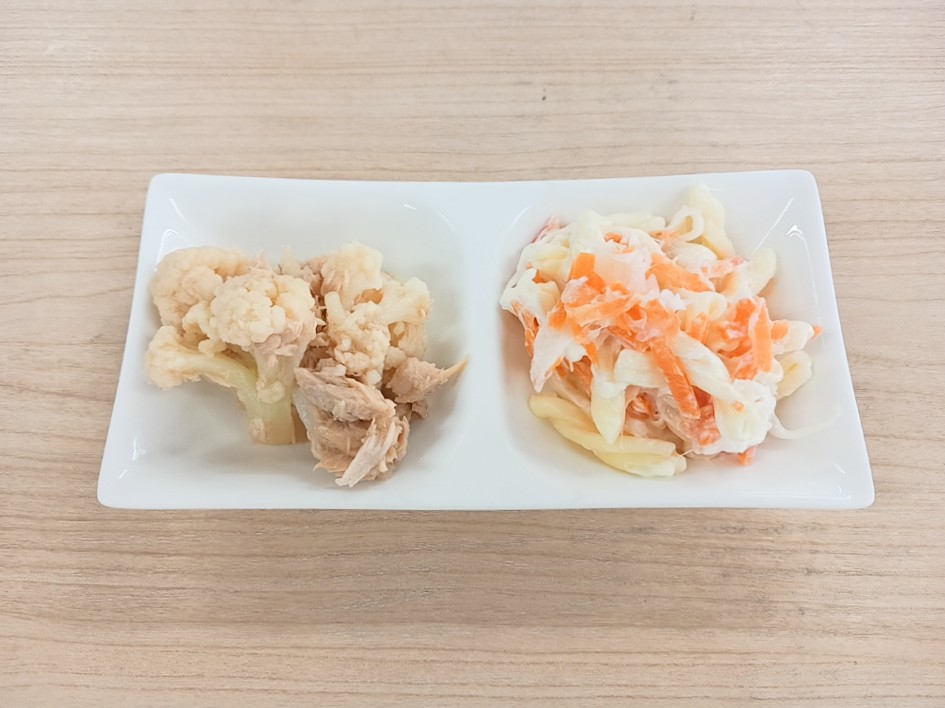 朝食