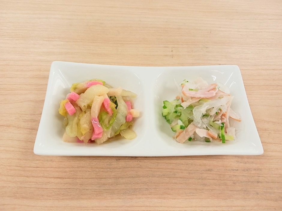 朝食