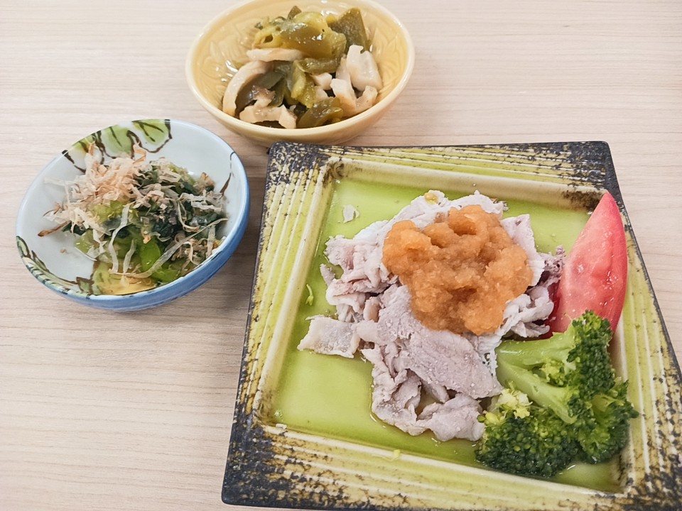 昼食